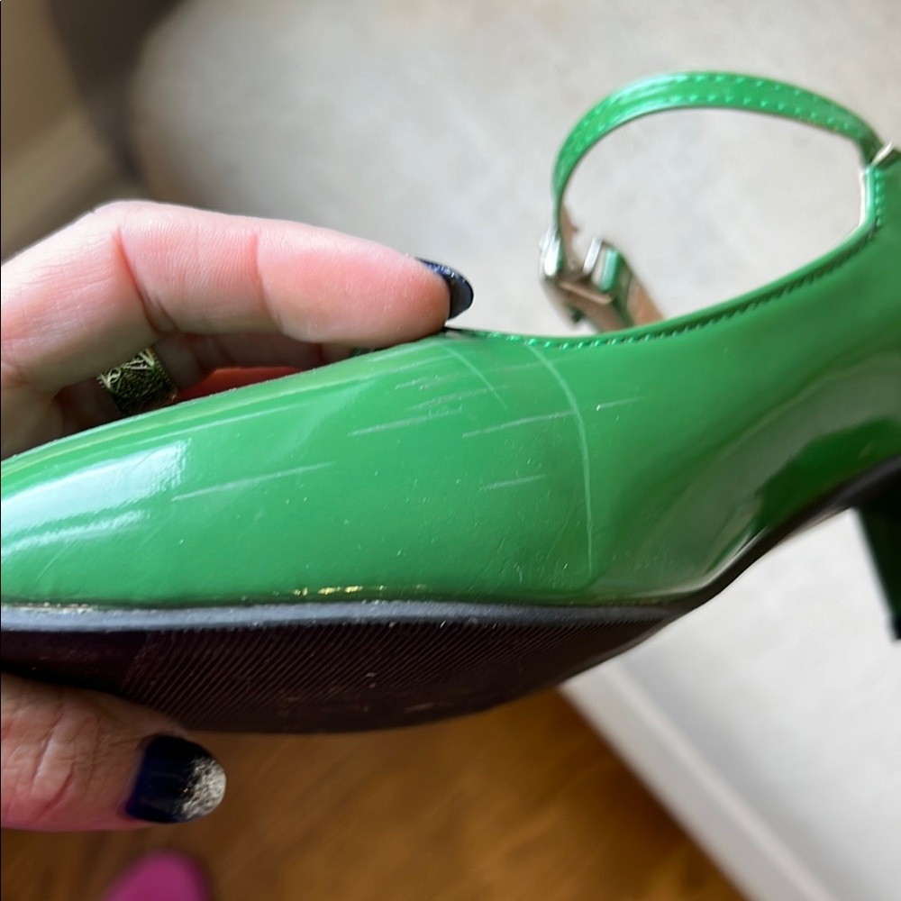 Green Patent Leather Mary Jane Shoes - Picture 3 of 6